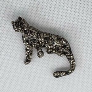 Sparkly Pave Crystal Panther Cat Brooch Pin | Black & Clear Rhinestones
